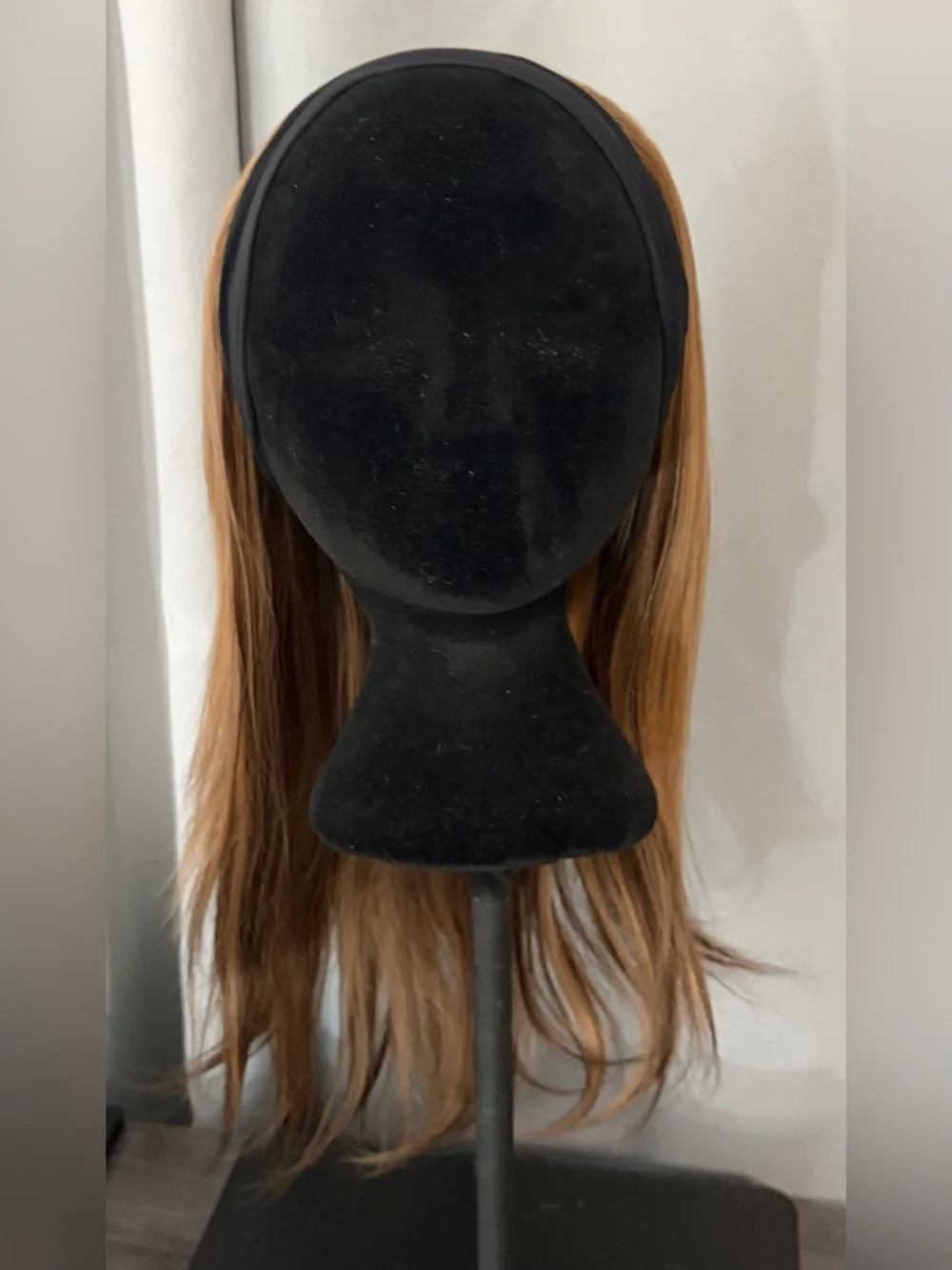 NEW CHELSEY SMITH CROWN Headband Wig Brunette Carmel Highlights Long Layers